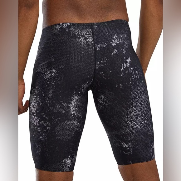 TYR Durafast Elite® Men's Jammer Swimsuit. NWT! - Picture 2 of 8
